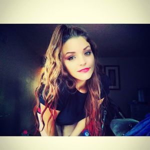 Meet your Posher, Tara